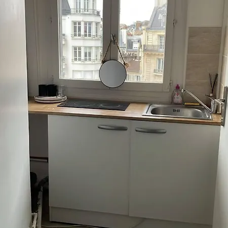 Guest Room Nearby Champs Elysees Paris Exterior photo